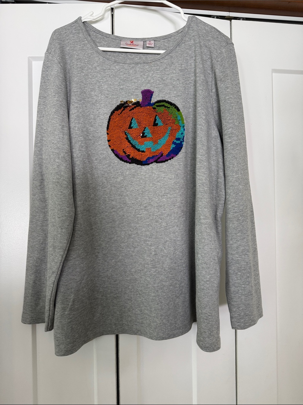 Quacker Factory Gray Long-Sleeve Top with Colorful Sequin Pumpkin